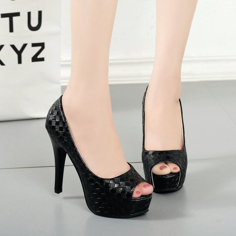 Fashion Versatile Women Shoes  - огляд і ціна Women Fashion Nova